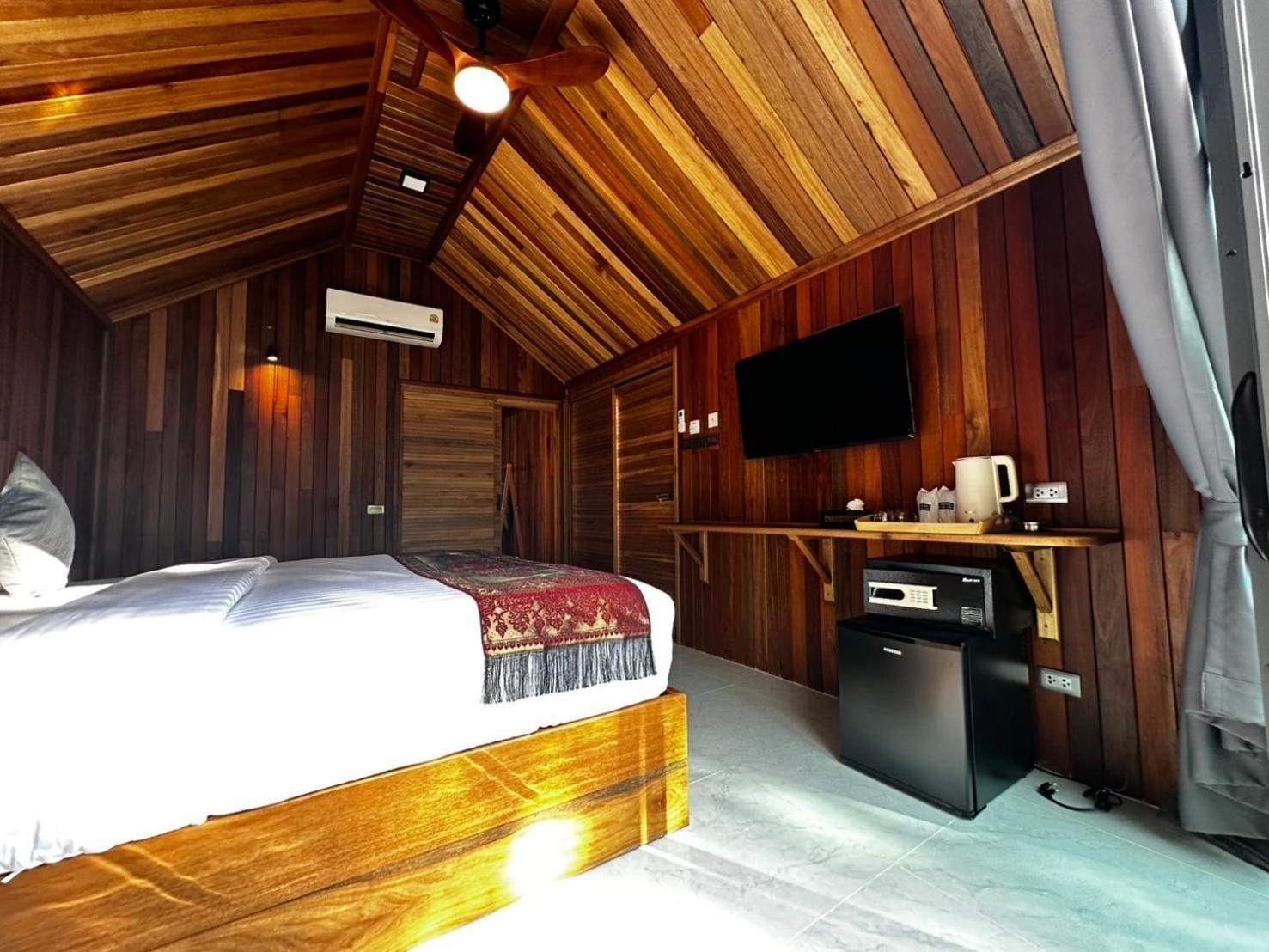 Poonsiri Aonang-sha Extra 4* Краби